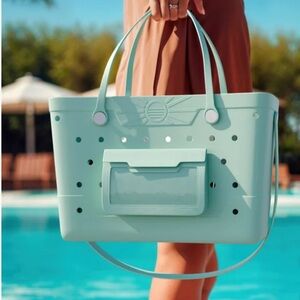 Beachcomber Mint Green Tote